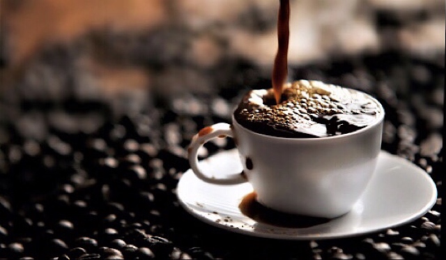 チャコールコーヒー（C COFFEE）は痩せない？口コミやダイエット効果を検証！｜生活の知恵大全