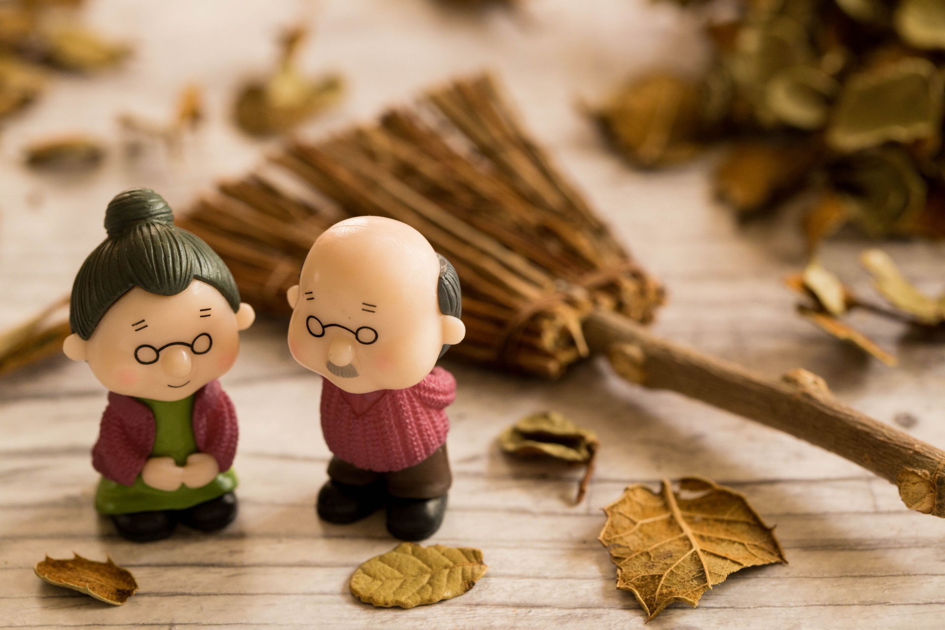 孫をダメにする祖父母の特徴は?【孫への依存・甘やかし・過干渉の影響と対処法を解説】|生活の知恵大全 孫をダメにする祖父母の特徴は?【孫への依存・甘やかし・過干渉の影響と対処法を解説】|生活の知恵大全